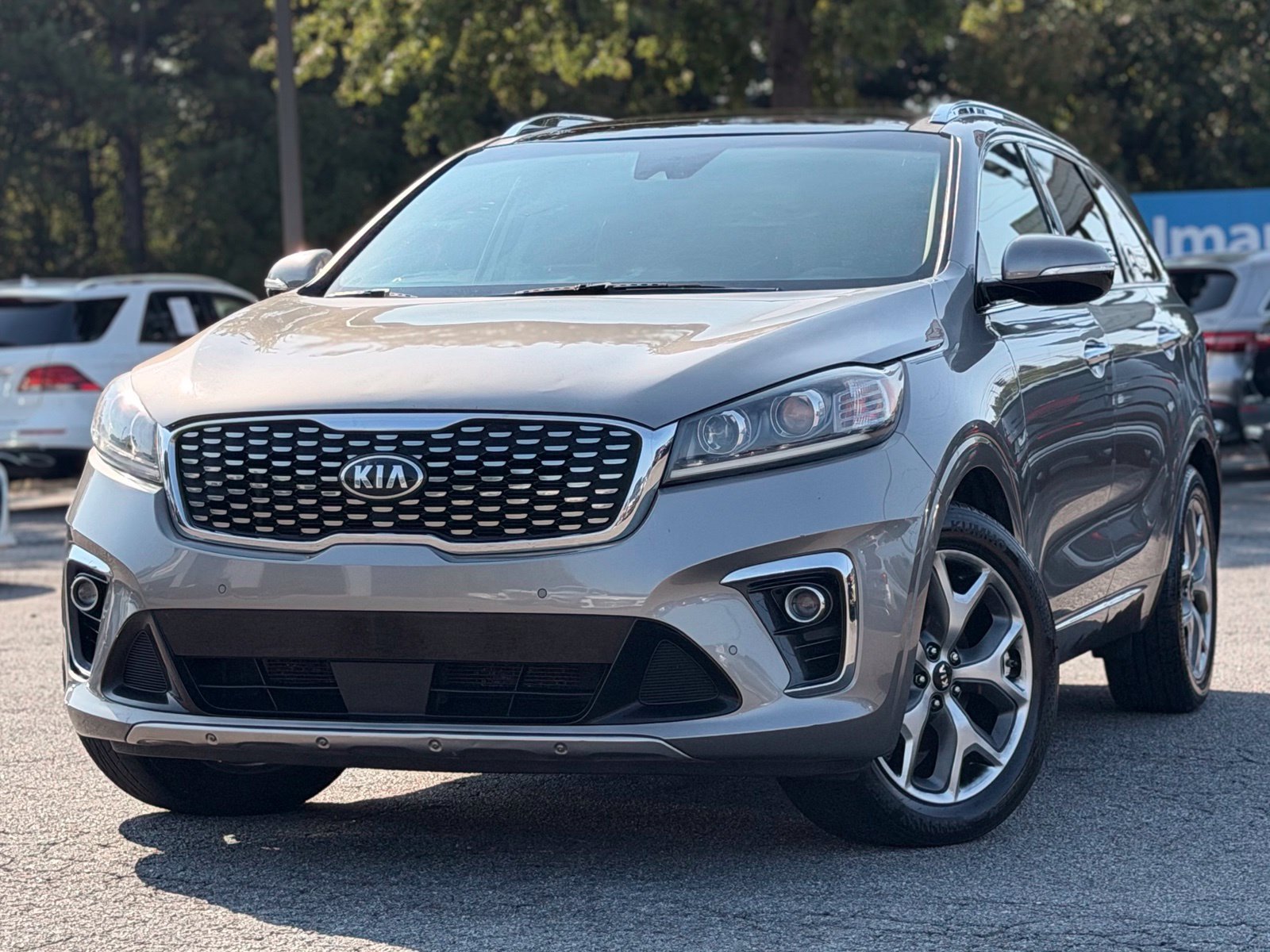 Used 2019 Kia Sorento SX FWD image 1