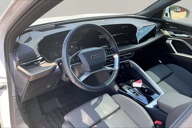 Certified 2025 Audi Q5 Premium w/ Premium Plus AWD/4WD image 13
