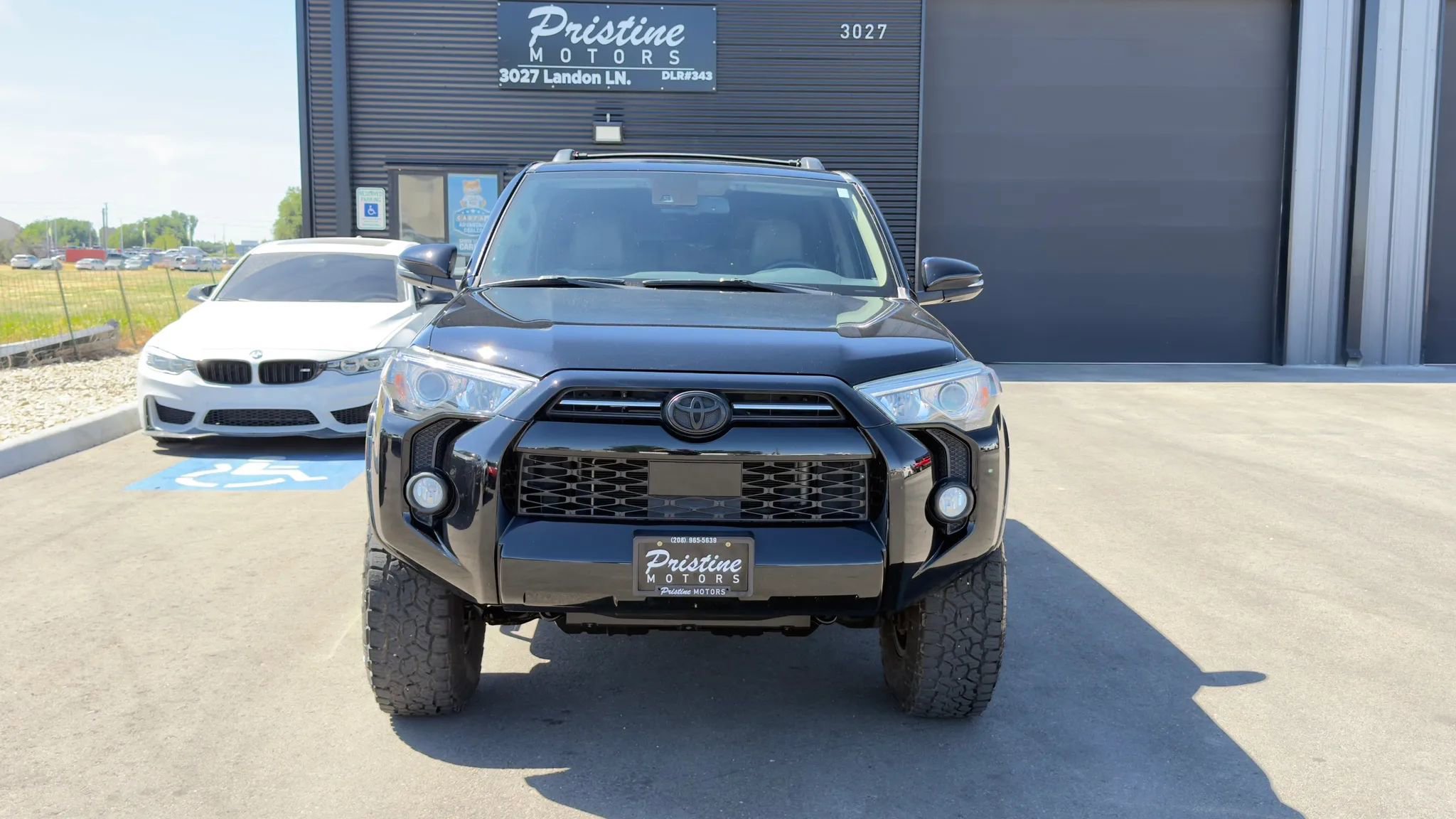 Used 2020 Toyota 4Runner SR5 Premium AWD/4WD image 3