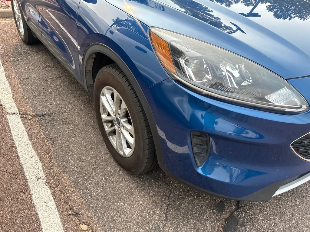 Used 2022 Ford Escape SE w/ Convenience Package AWD/4WD image 7