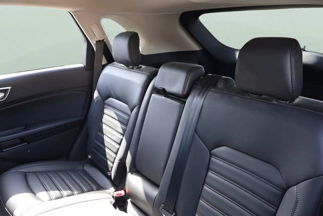 Certified 2023 Ford Edge SEL w/ Convenience Package AWD/4WD image 14