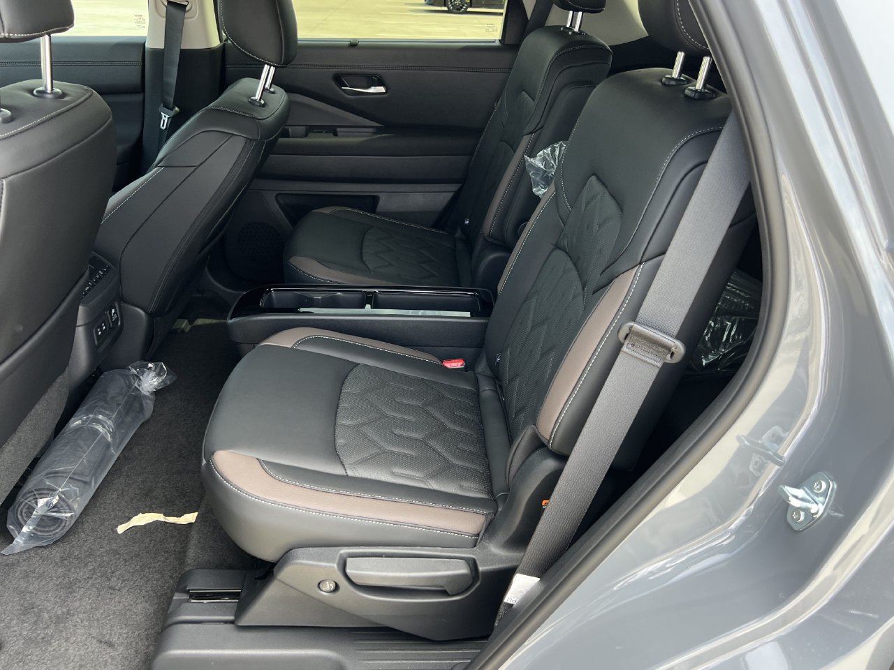 New 2026 Nissan Pathfinder Platinum AWD/4WD image 15
