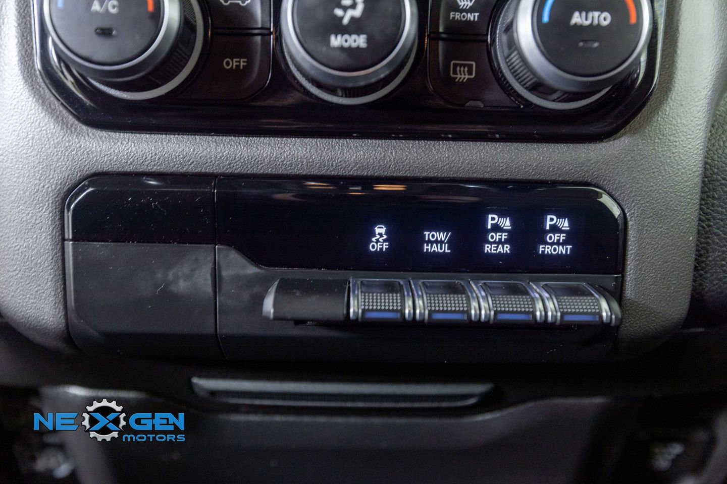 Used 2019 RAM 1500 Big Horn image 19