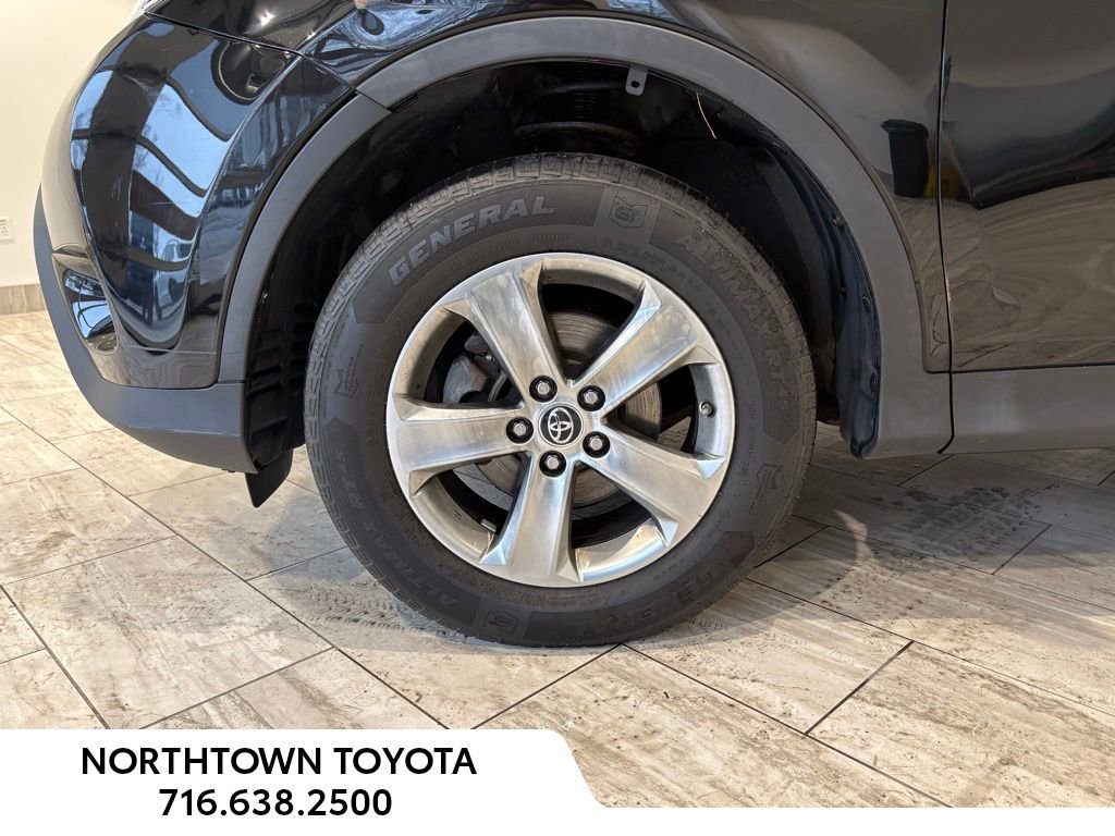 Used 2015 Toyota RAV4 XLE AWD/4WD image 6