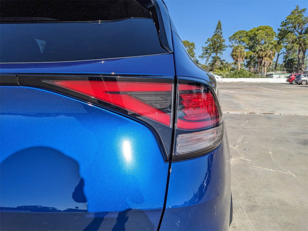 Certified 2024 Kia Sportage EX image 12