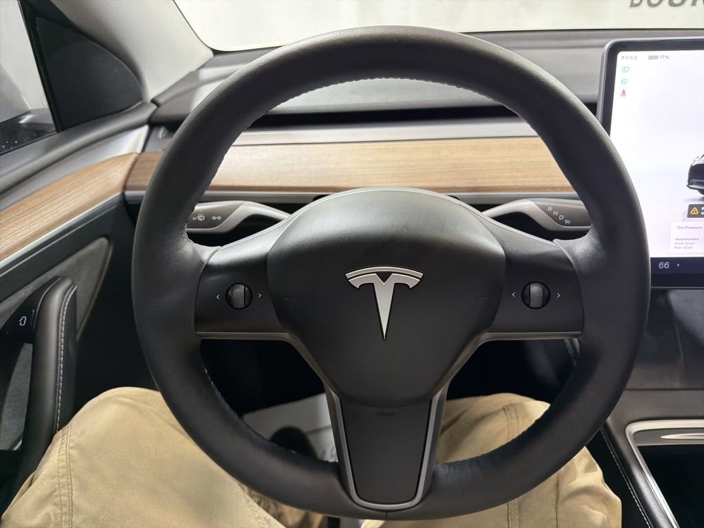 Used 2023 Tesla Model Y Long Range AWD/4WD image 26