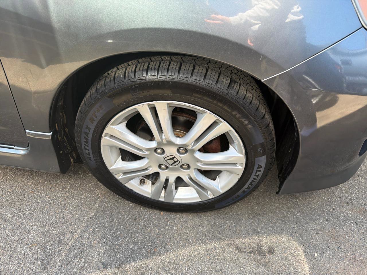 Used 2011 Honda Fit Sport image 4
