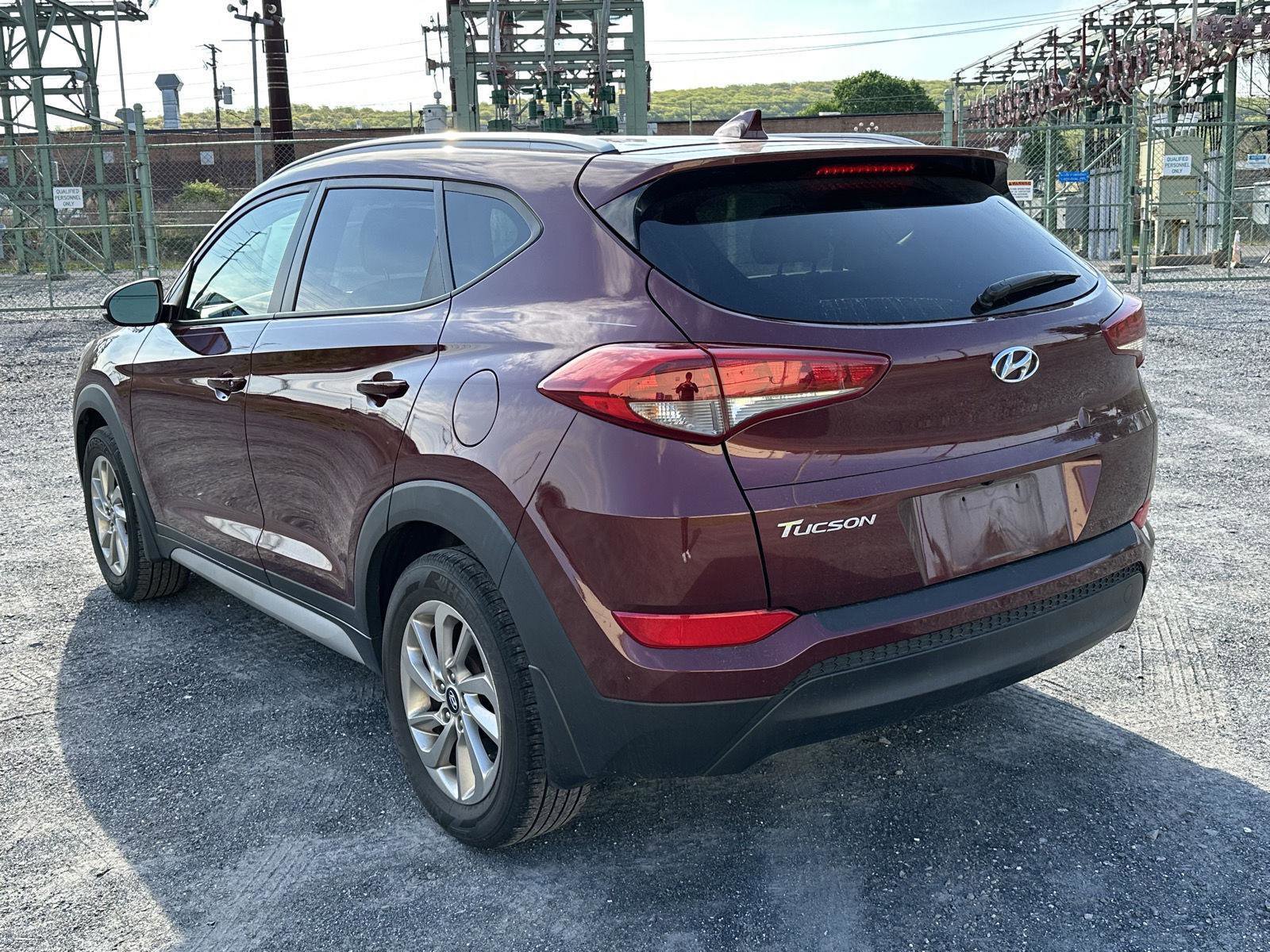 Used 2017 Hyundai Tucson SE Plus FWD image 6
