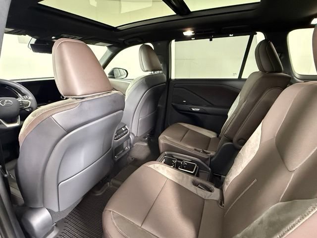 Used 2026 Lexus TX 350 AWD w/ Technology Package image 26