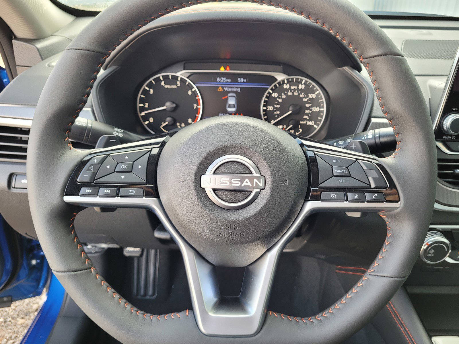 New 2025 Nissan Altima 2.5 SR image 12