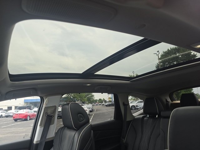 New 2026 Acura MDX w/ Advance Package image 2