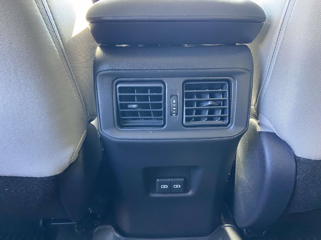 Used 2025 Toyota RAV4 XLE w/ Convenience Package FWD image 19