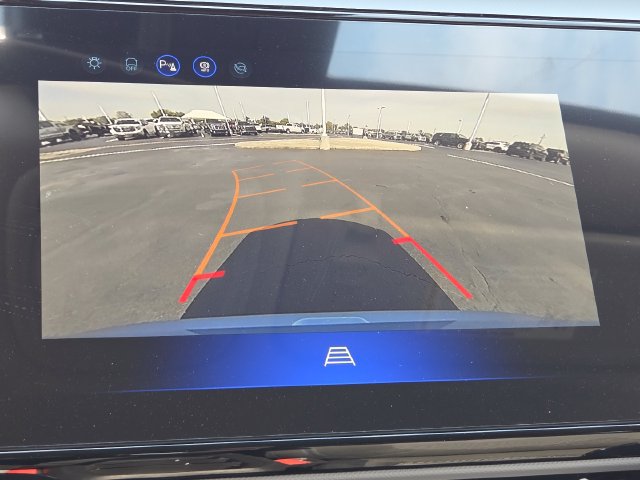 New 2027 Chevrolet Bolt LT w/ Comfort Package FWD image 6