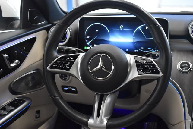Used 2023 Mercedes-Benz C 300 4MATIC Sedan image 24