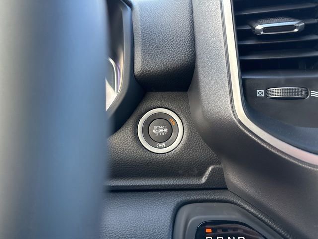 New 2026 RAM 1500 Big Horn AWD/4WD image 18