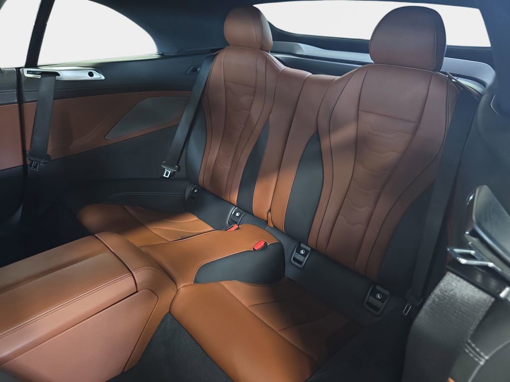 Used 2023 BMW M850i xDrive Convertible AWD/4WD image 14