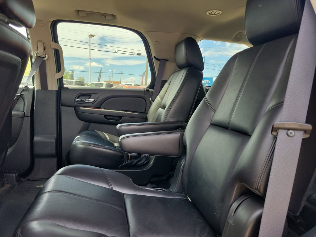 Used 2011 Chevrolet Tahoe LT w/ Luxury Package image 13