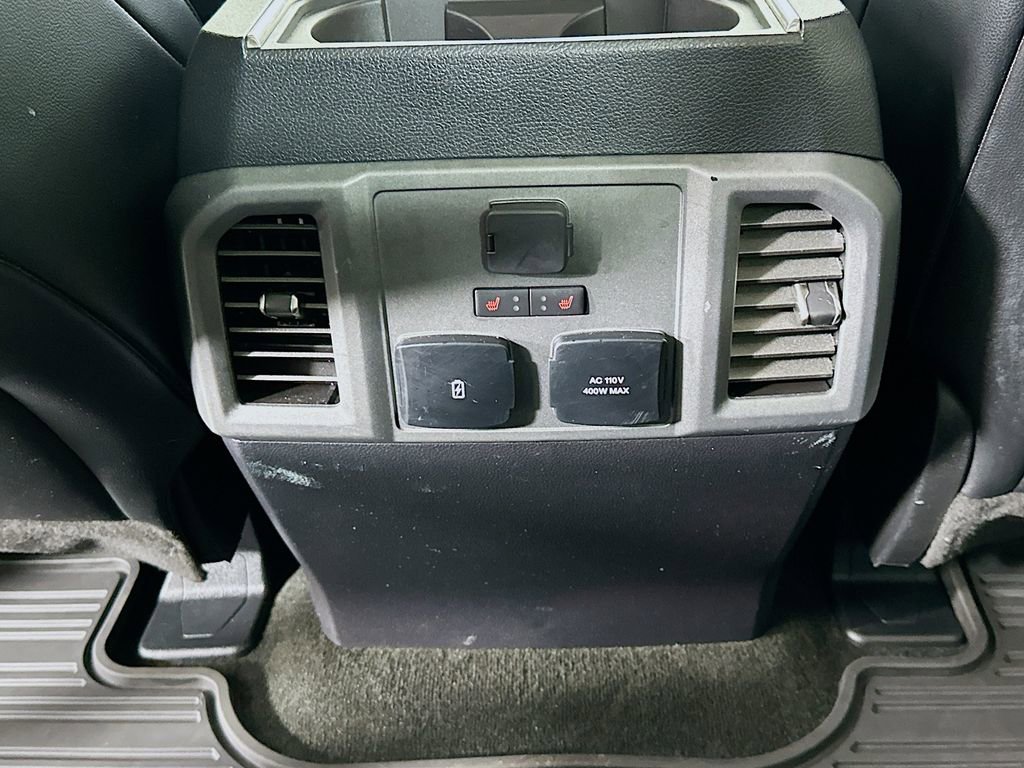Used 2019 Ford F150 Raptor w/ Equipment Group 802A Luxury AWD/4WD image 32