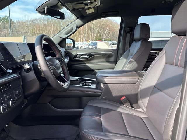 Used 2025 Chevrolet Suburban RST w/ Comfort Package AWD/4WD image 36