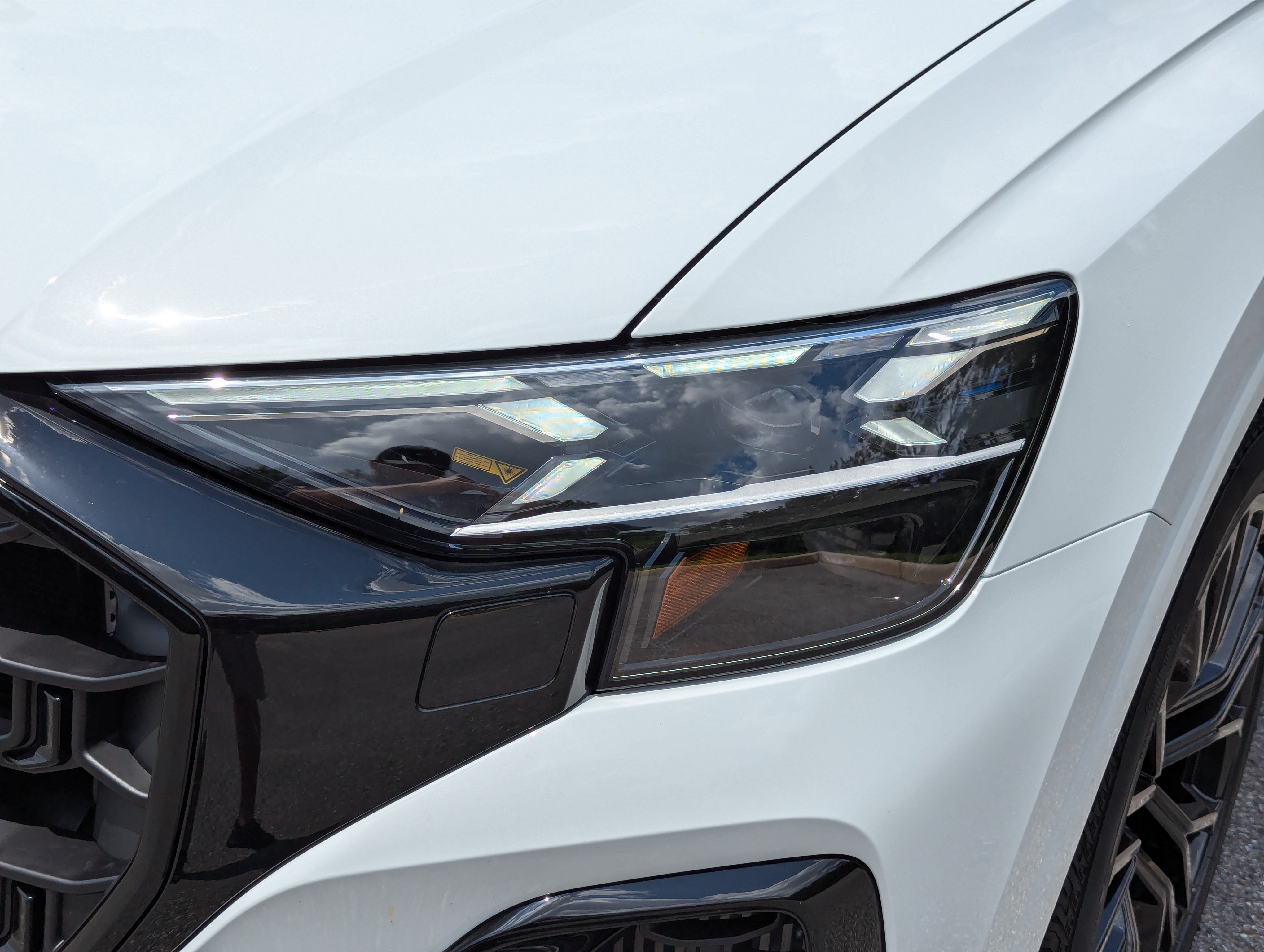 New 2026 Audi SQ8 Prestige AWD/4WD image 9