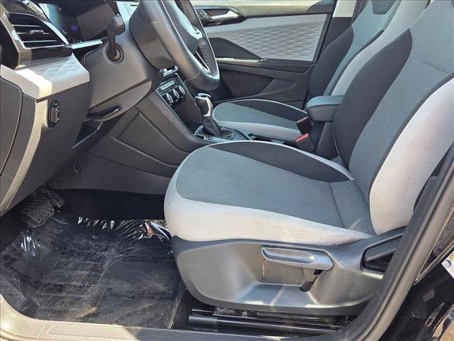 Used 2024 Volkswagen Taos S FWD image 15