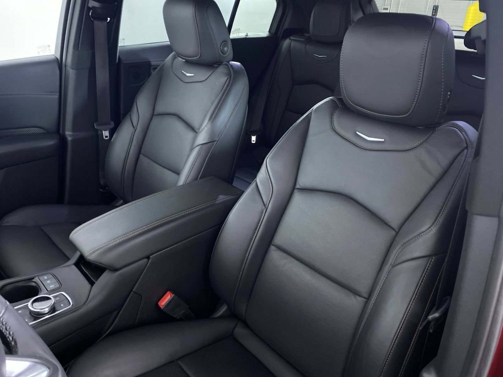 Certified 2023 Cadillac XT4 Sport AWD/4WD image 10