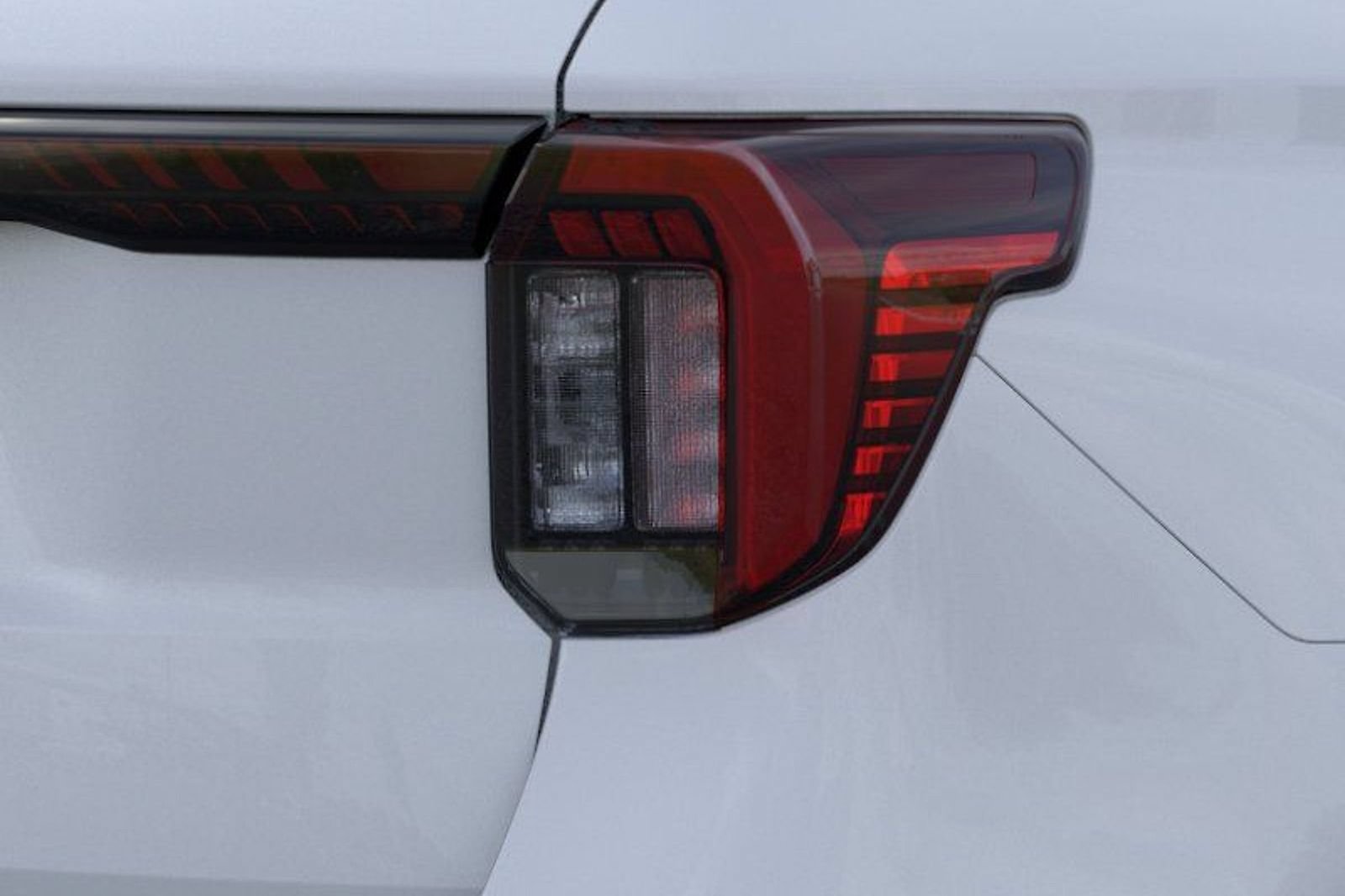 New 2026 Ford Explorer Active w/ Active Comfort Package RWD image 25
