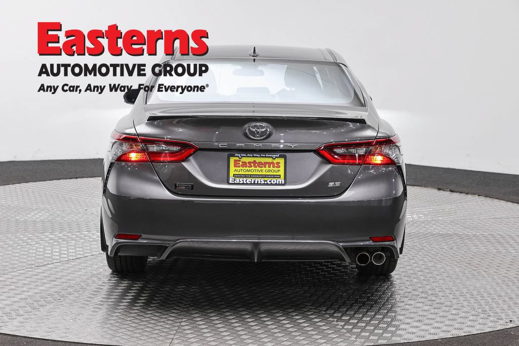 Used 2024 Toyota Camry SE FWD image 7