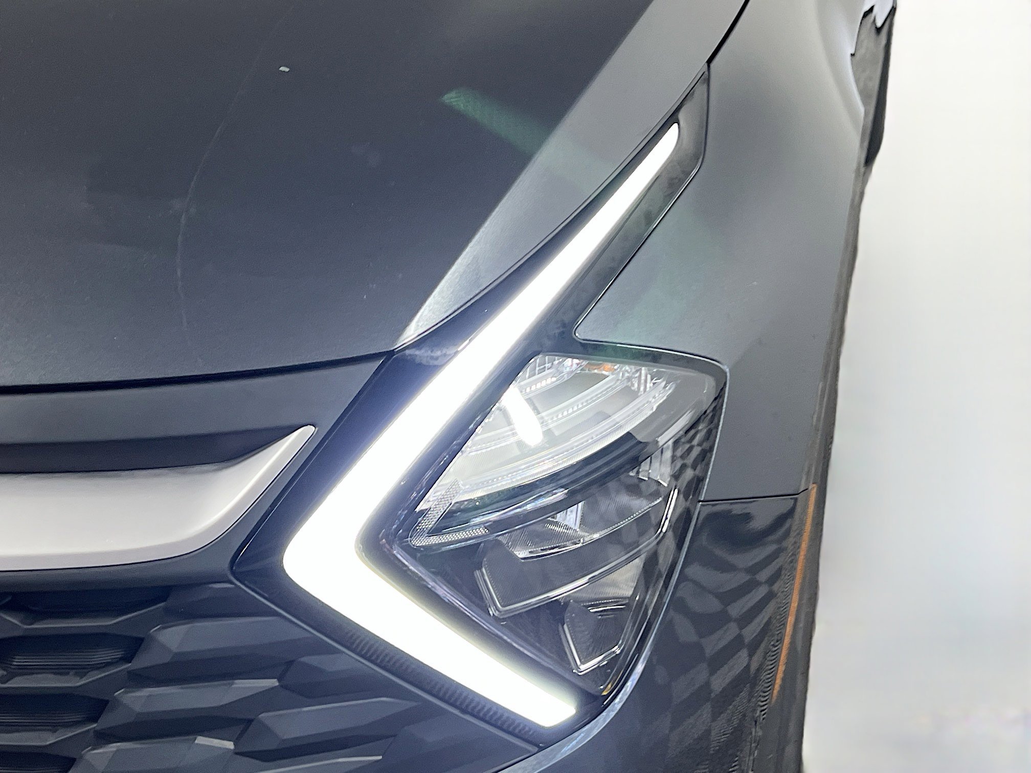 Used 2023 Kia Sportage LX image 12