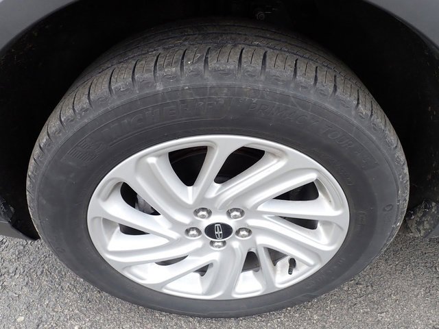 Used 2023 Lincoln Corsair AWD image 9