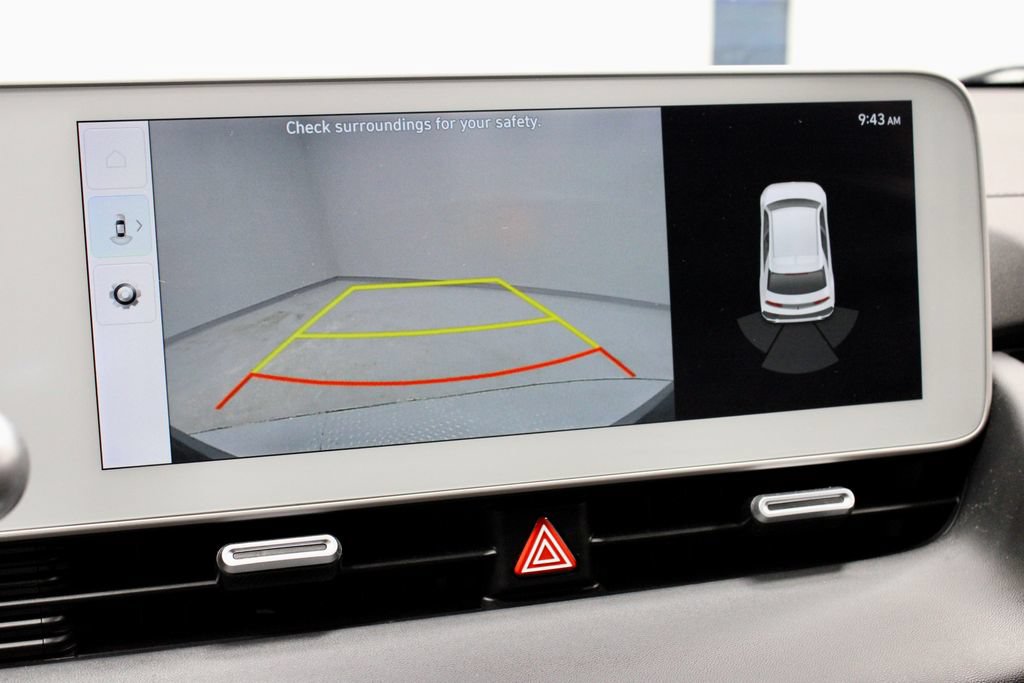 Used 2024 Hyundai Ioniq 5 SE AWD/4WD image 2
