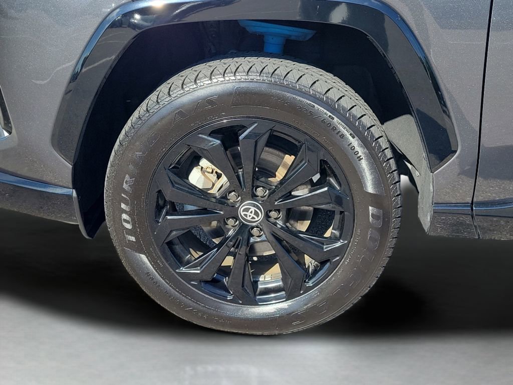 Certified 2022 Toyota RAV4 SE w/ SE Grade Weather Package AWD/4WD image 18