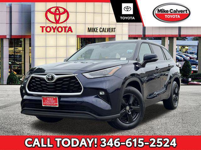 Certified 2025 Toyota Highlander LE