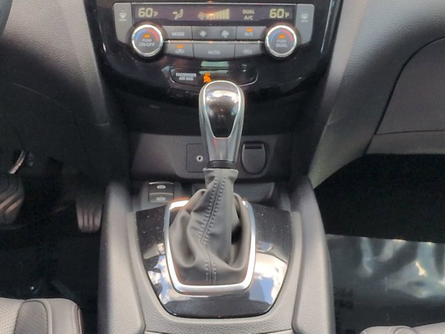 Used 2022 Nissan Rogue Sport SL w/ Premium Package AWD/4WD image 20