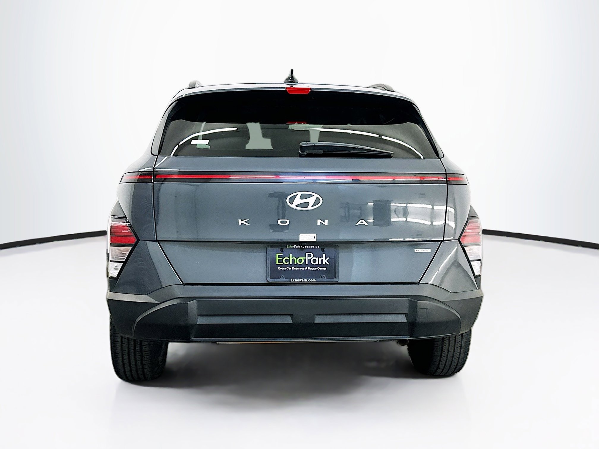 Used 2025 Hyundai Kona SEL image 7