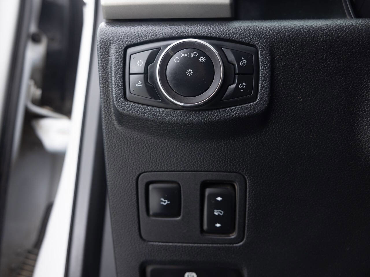 Used 2019 Ford F250 Lariat w/ Lariat Ultimate Package image 41