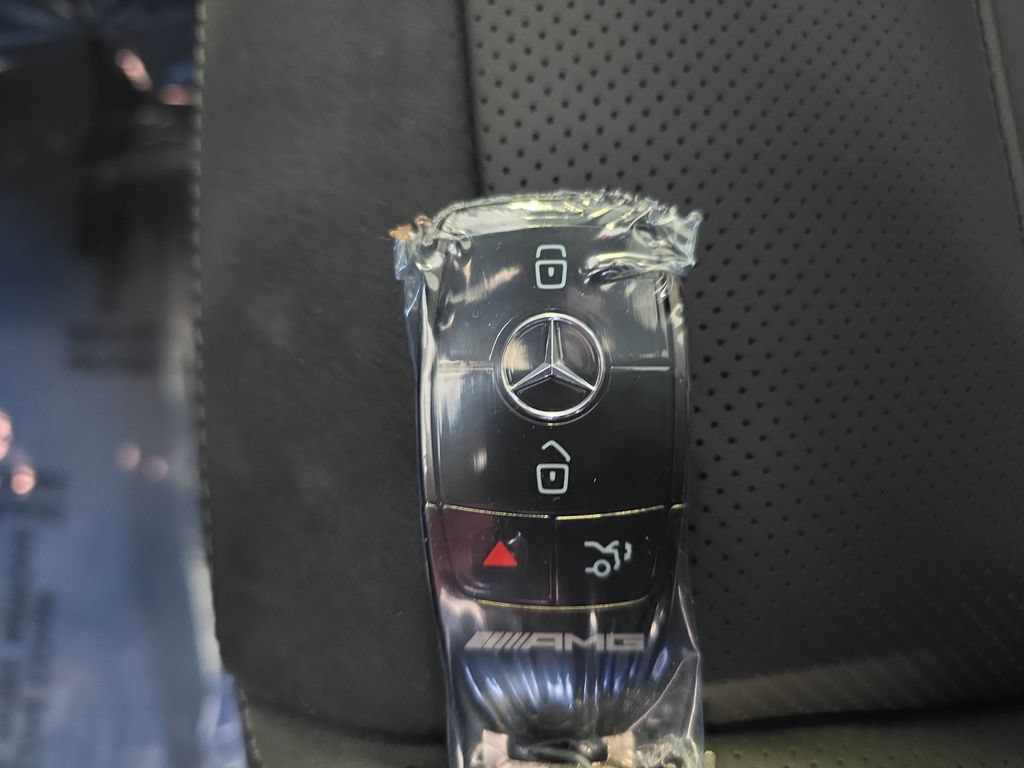 New 2026 Mercedes-Benz GLE 53 AMG 4MATIC image 38