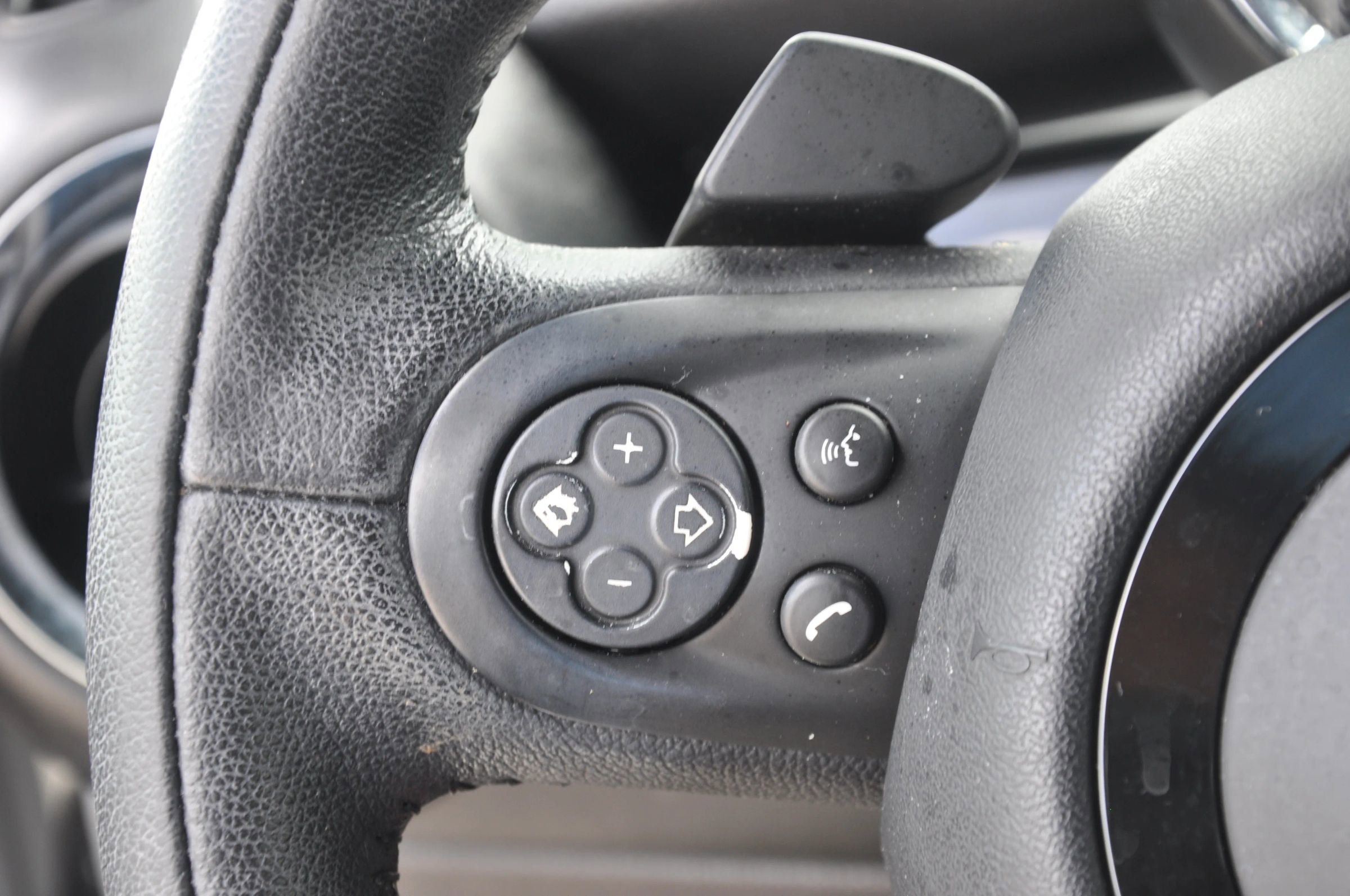 Used 2013 MINI Cooper S FWD image 35