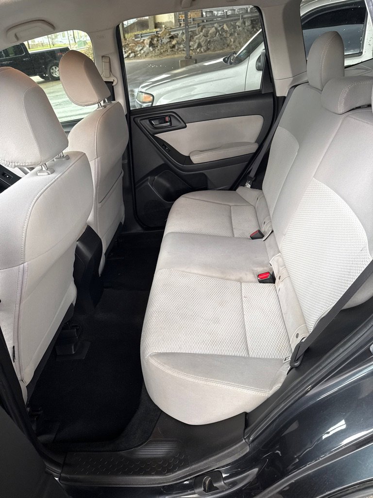 Used 2015 Subaru Forester 2.5i w/ Alloy Wheel Package image 15