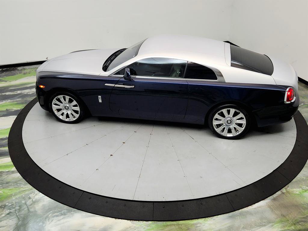 Used 2014 Rolls-Royce Wraith RWD image 38