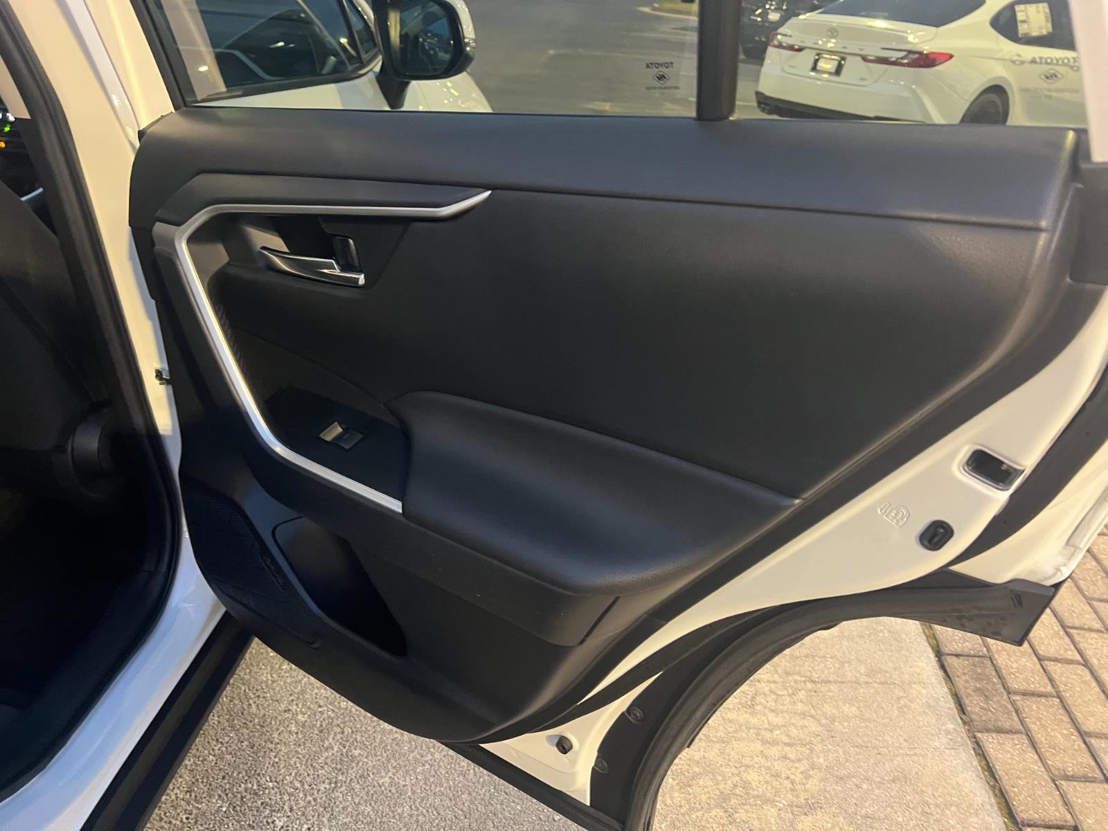 Certified 2022 Toyota RAV4 XLE image 17