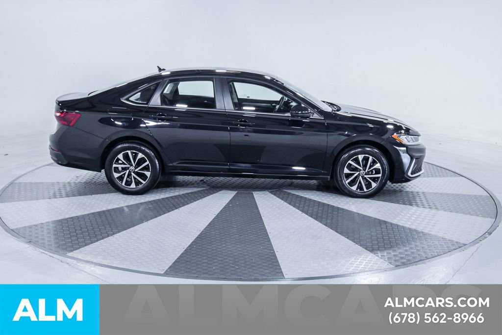 Used 2025 Volkswagen Jetta S FWD image 11