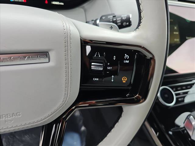 Used 2023 Land Rover Range Rover Sport SE Dynamic image 19