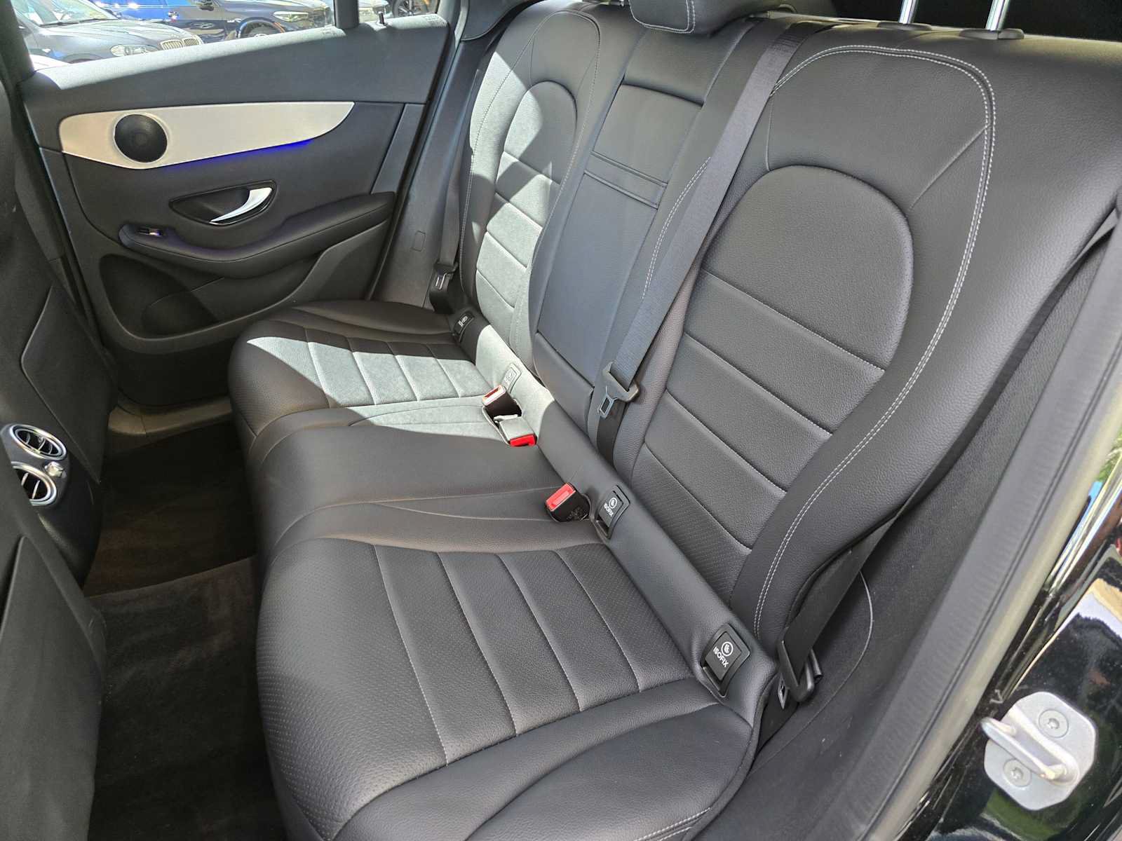 Used 2021 Mercedes-Benz GLC 300 4MATIC image 22