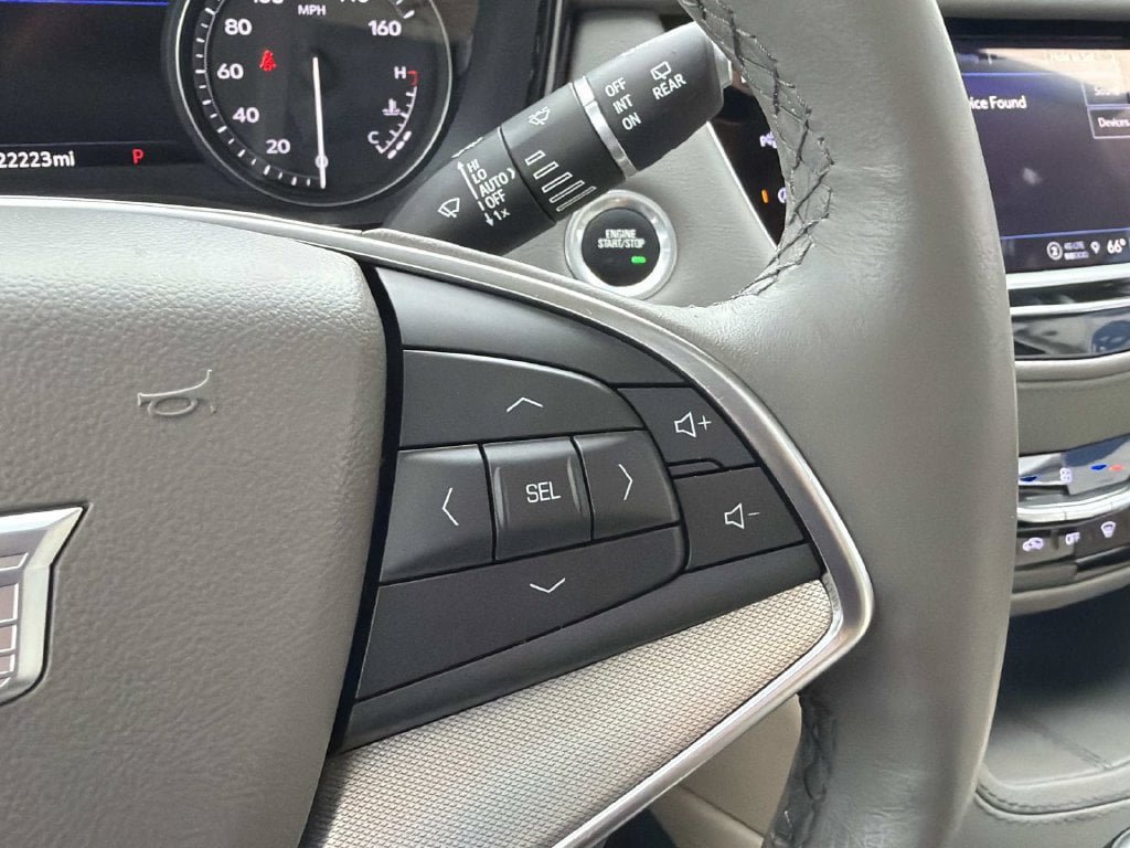 Used 2024 Cadillac XT5 Premium Luxury w/ Technology Package FWD image 20