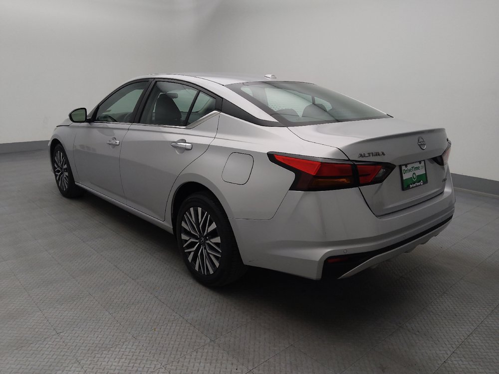 Used 2023 Nissan Altima 2.5 SV AWD/4WD image 5