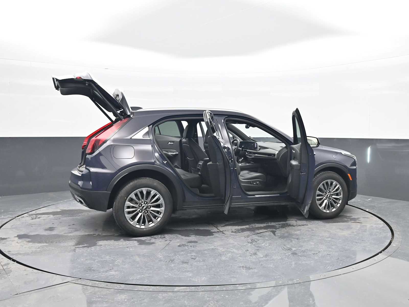 Used 2024 Cadillac XT4 Premium Luxury image 48