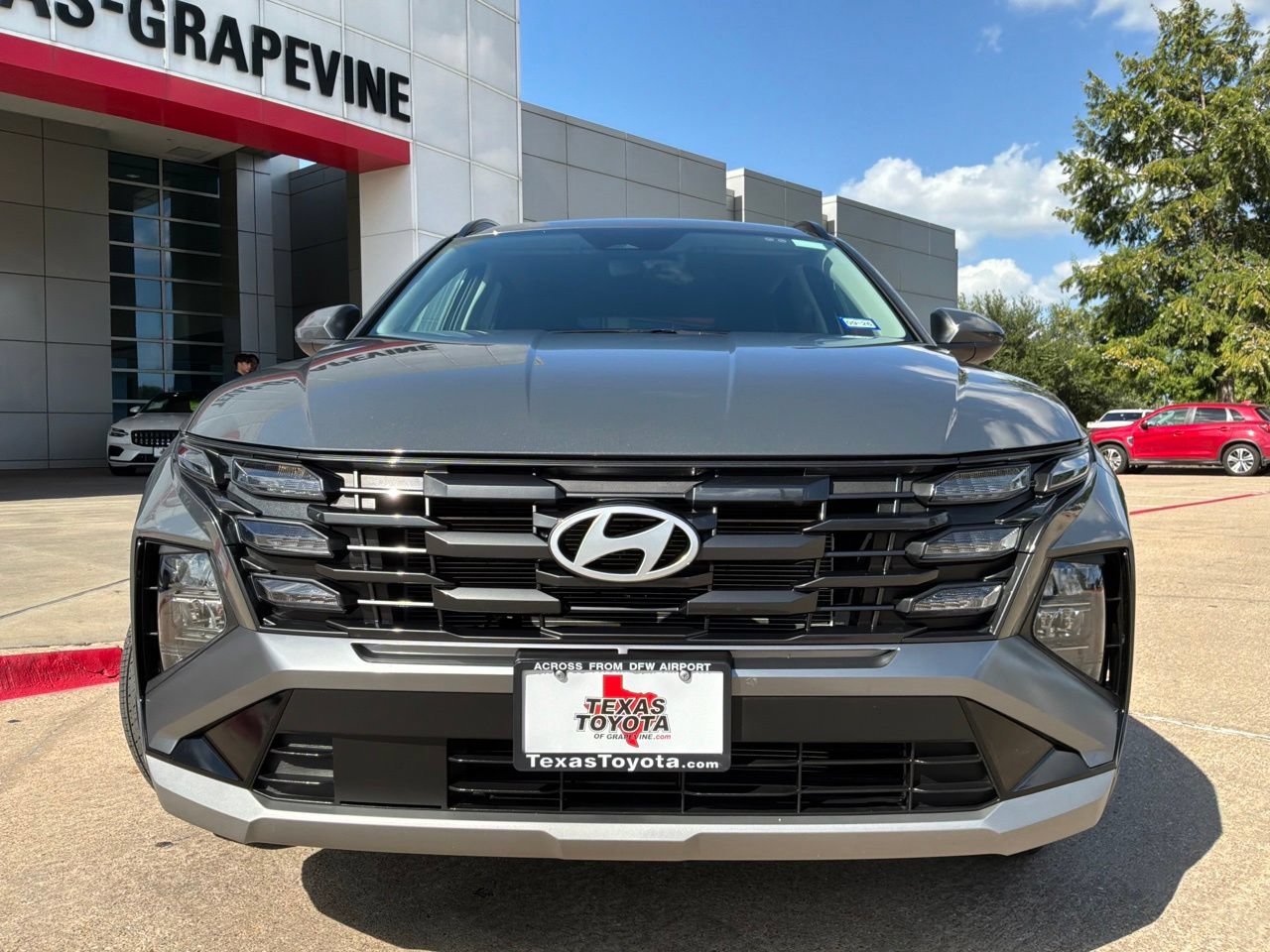 Used 2026 Hyundai Tucson SEL FWD image 3