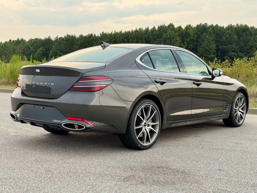 Used 2026 Genesis G70 2.5T RWD image 12
