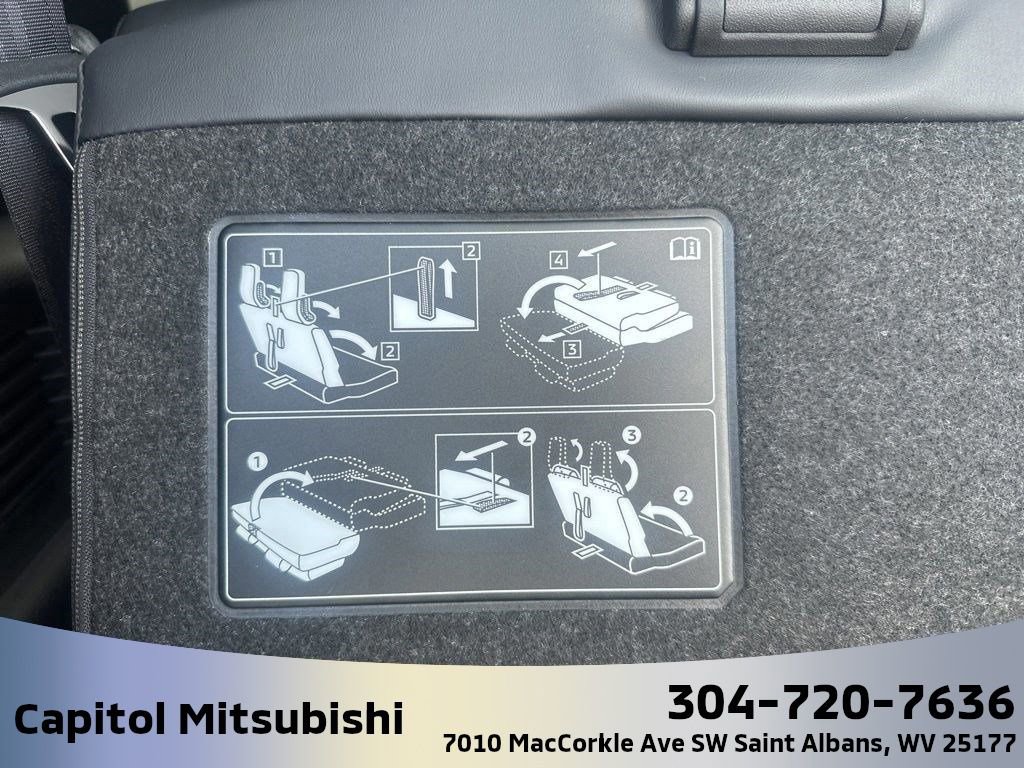 New 2025 Mitsubishi Outlander SEL Black Edition image 15